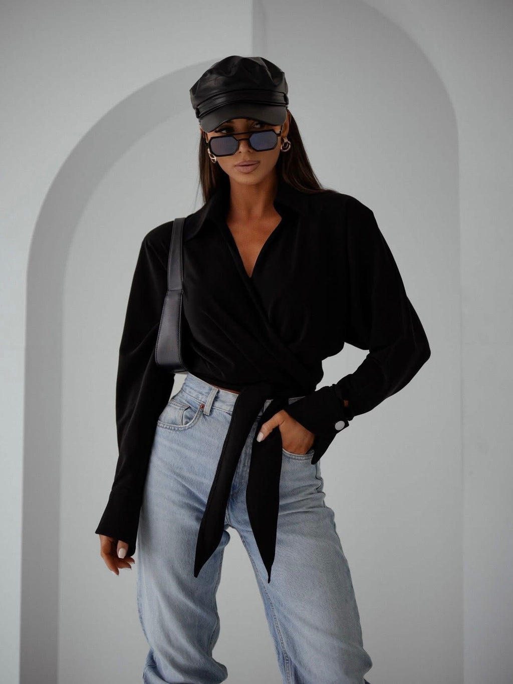 Elegancka koszula damska czarna